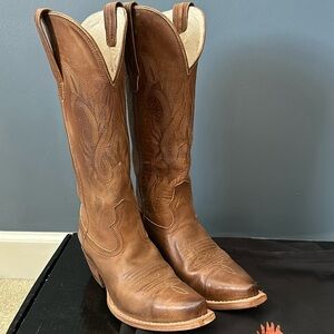 Freebird Woodland Tan size 6 Boots, Brand New!